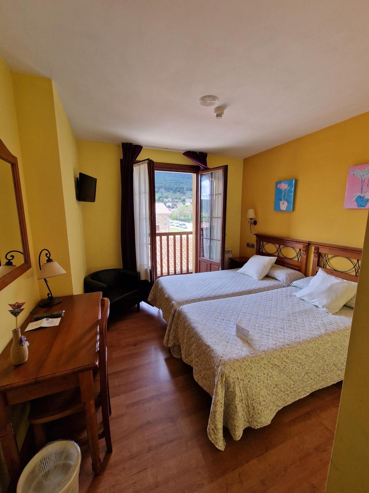 Hotel Virginia R.H. Vinuesa Ngoại thất bức ảnh